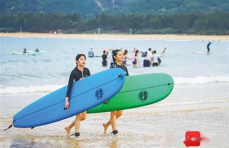 芒果台新悬疑剧破3亿播放,全员帅哥美女太吸睛